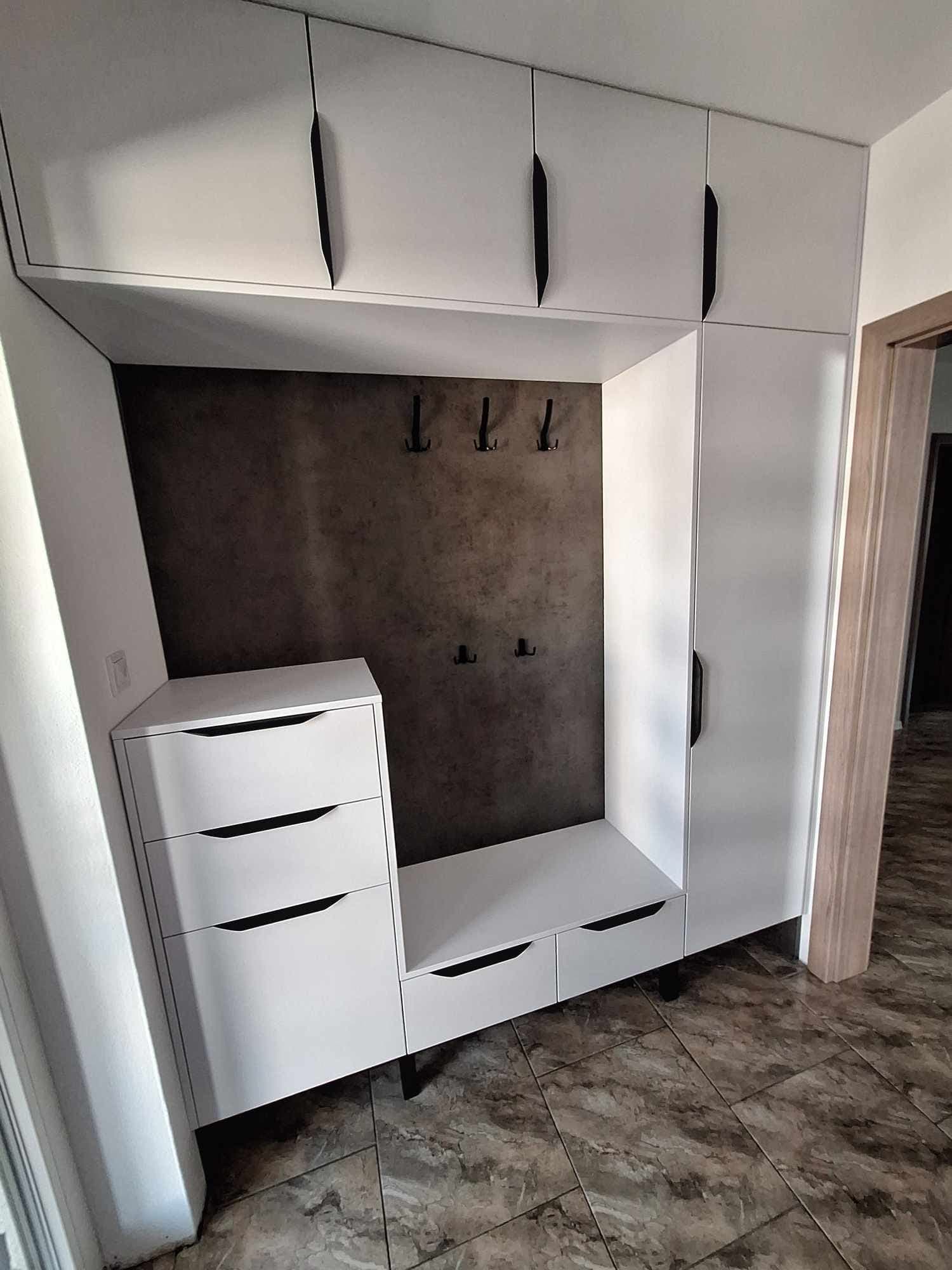 Moderná predsieň s úložným priestorom